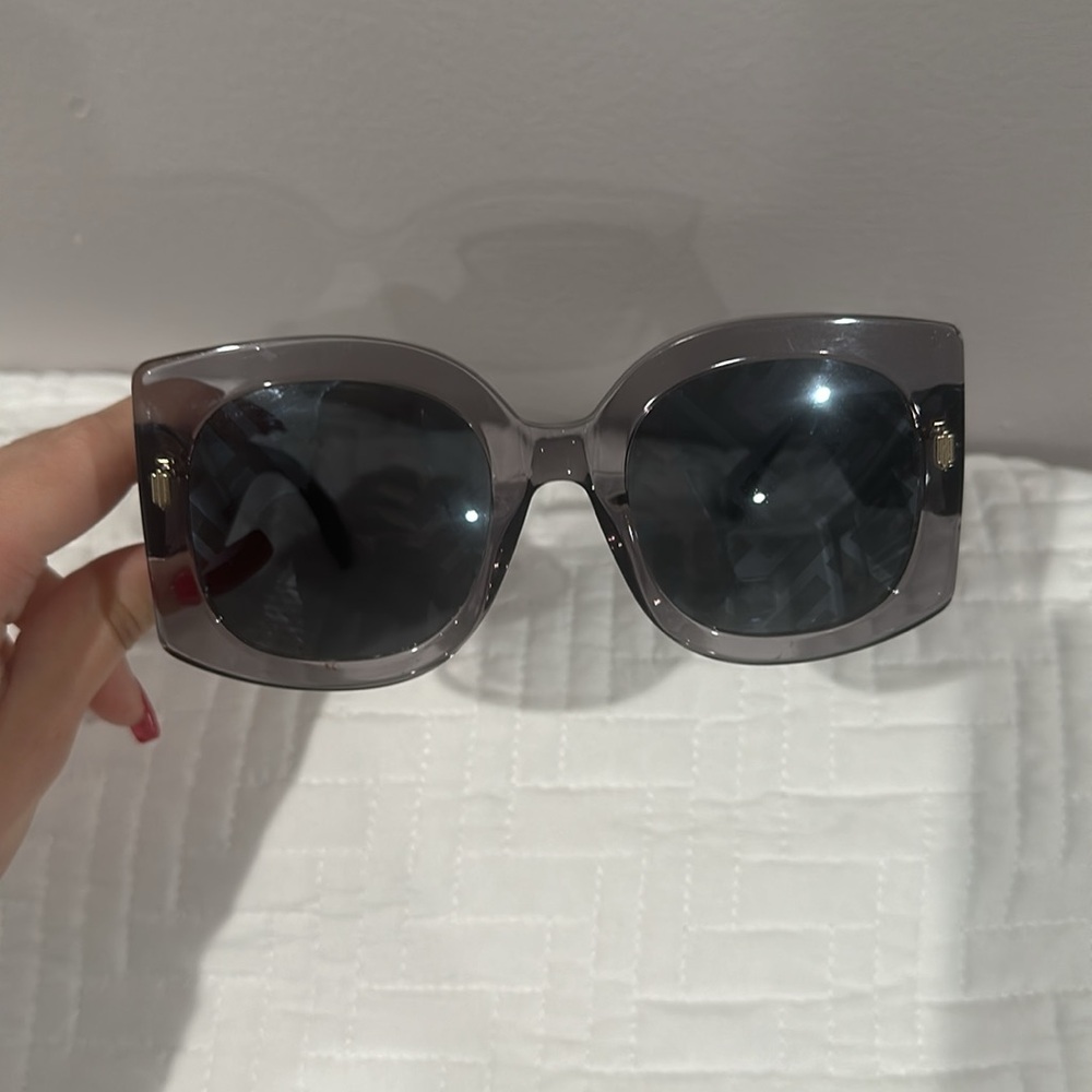 Fendi Black Oversized Cat-Eye Glasses - Picture 7 of 11